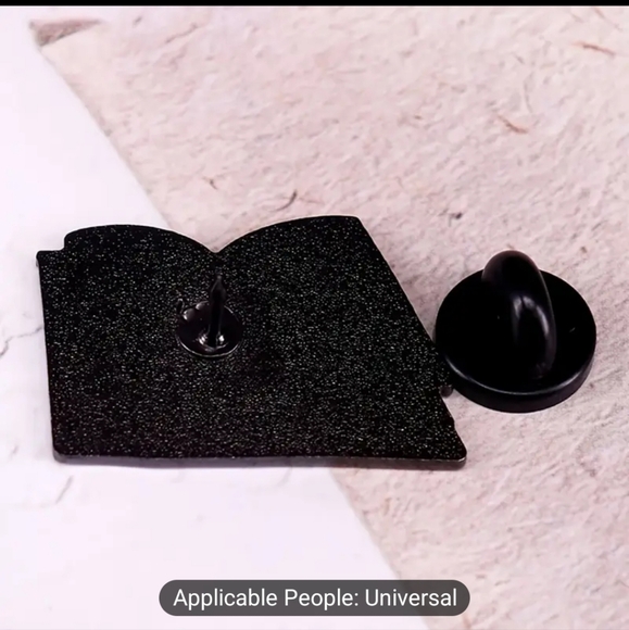 Book Pin - Picture 4 of 4